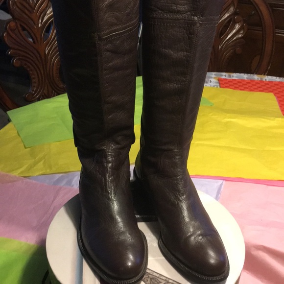 Vaneli Shoes - Vaneli Leather Boots. Size 9.5